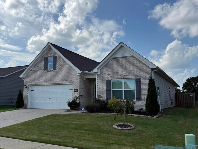 Foto del edificio - 13038 Lantern Pointe Wy NW