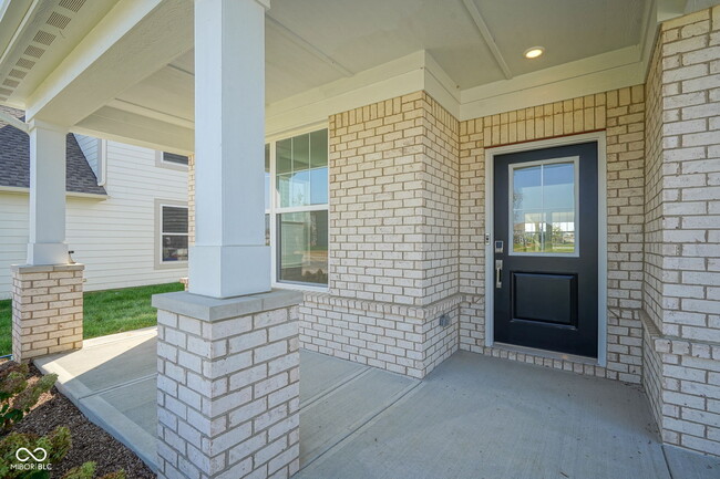 Building Photo - 9085 Summerton St