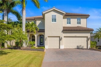 Building Photo - 8250 Sumner Ave