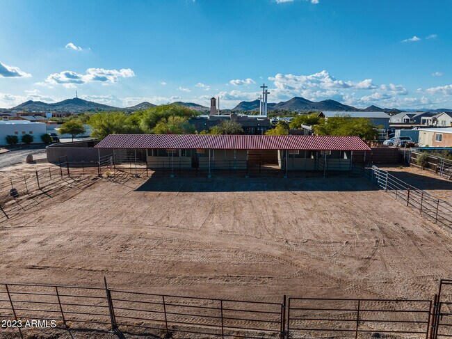 Foto del edificio - 34916 N 10th St