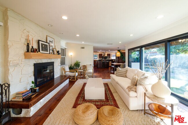 Foto del edificio - 22461 Cass Ave