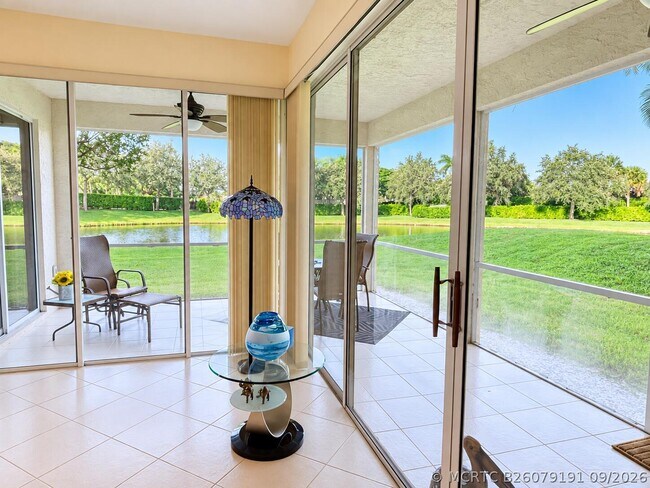 Foto del edificio - 6325 Graycliff Dr