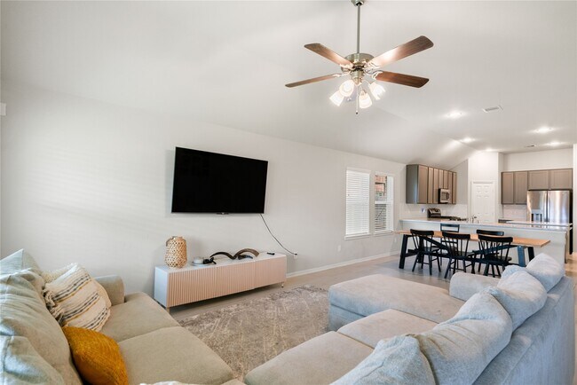 Foto del edificio - 1859 Cypress Canyon Trail