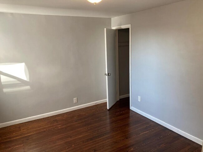 Foto del edificio - 28 Locust St