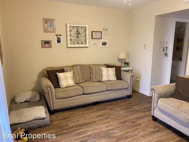 Building Photo - 2 br, 1.5 bath House - 513 B Cooner St