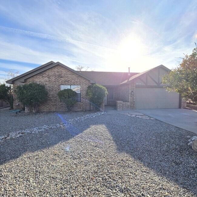 Foto del edificio - 7304 Grange Ave NW