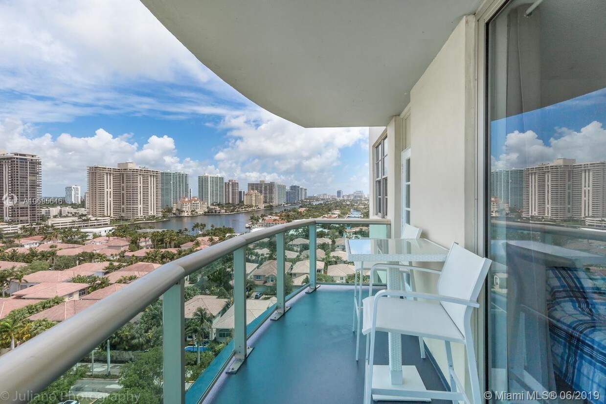 19370 Collins Ave Unit 1516, Sunny Isles Beach, FL 33160 Apartment