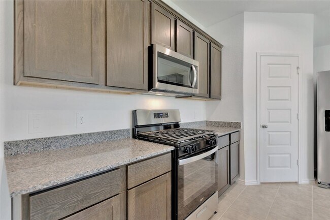 Foto del edificio - 1023 Lipizzan Ln