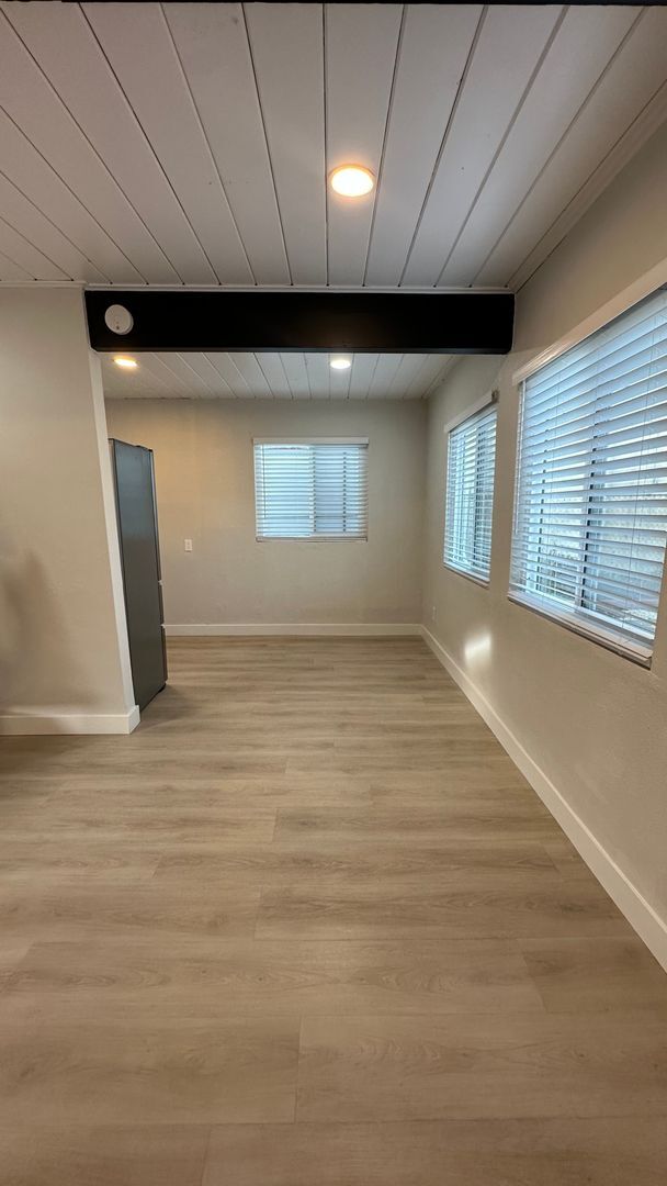 Building Photo - 2813-15 46th St