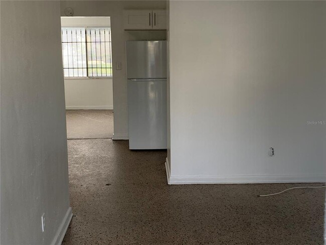 Foto del edificio - 4306 Silver Star Rd