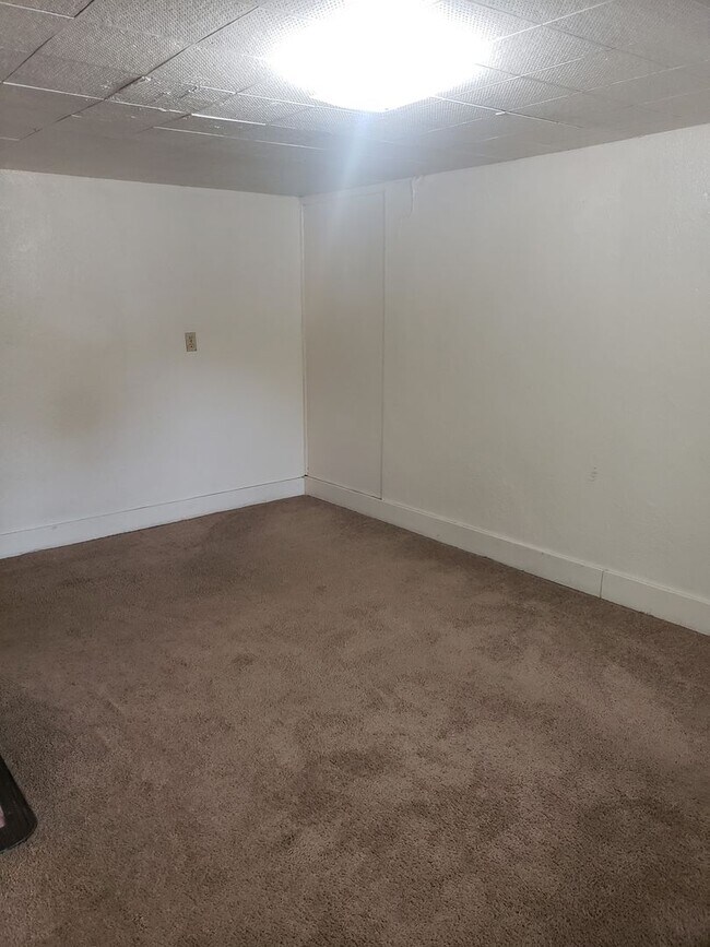 Foto del edificio - Garden level 2 br  near School of Mines | Mountain views | walking distance to downtown Golden