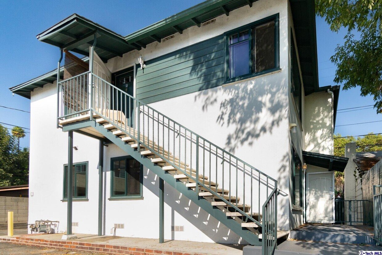 Foto principal - 1415 5th St