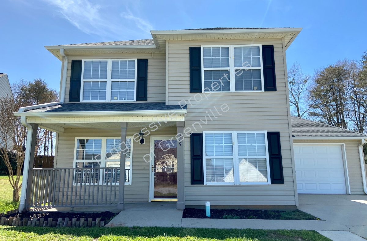 Foto principal - 119 Flint Ln