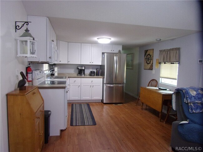 Foto del edificio - 8856 W Arber Ct
