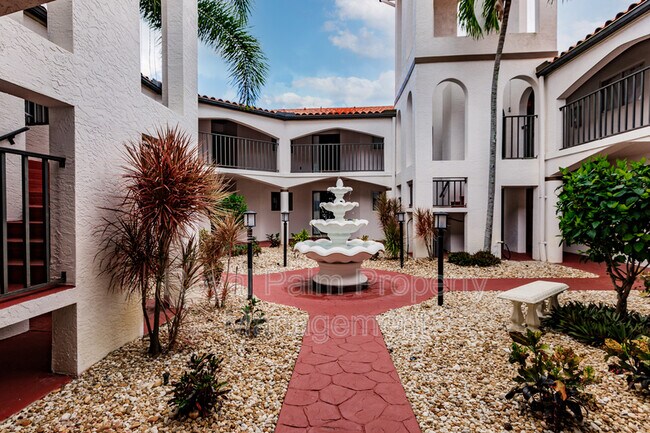 Building Photo - 11921 Seabreeze Cove Ln