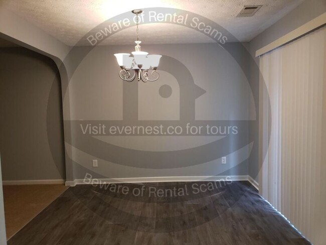 Foto del edificio - 652 Georgetown Ct