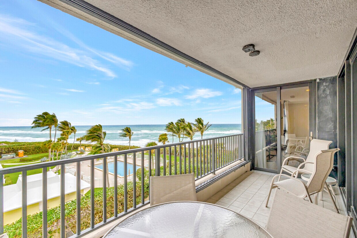 Primary Photo - 450 Ocean Dr