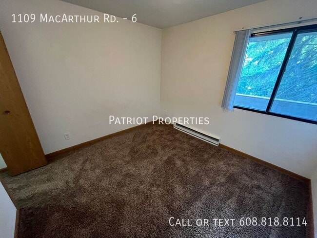 Foto del edificio - 1109 Mac Arthur Rd