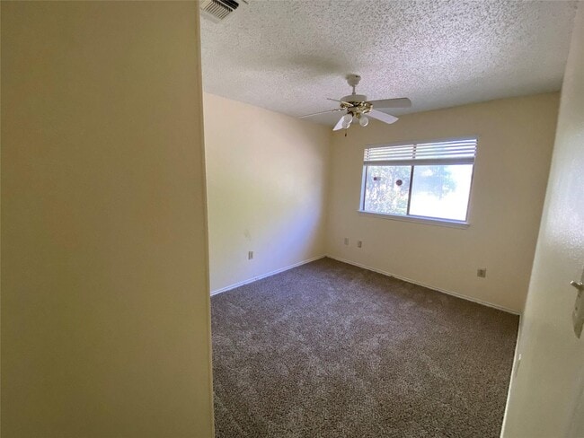Building Photo - Coming Soon 3 bed 2 bath w/2 car garage