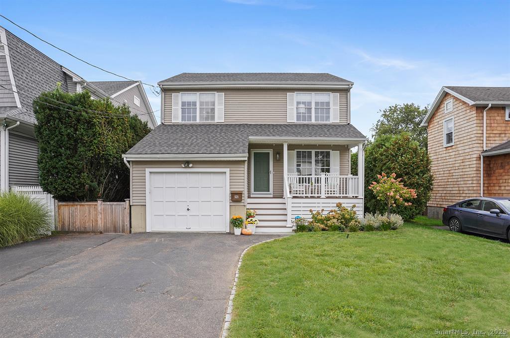 Primary Photo - 121 Howard St