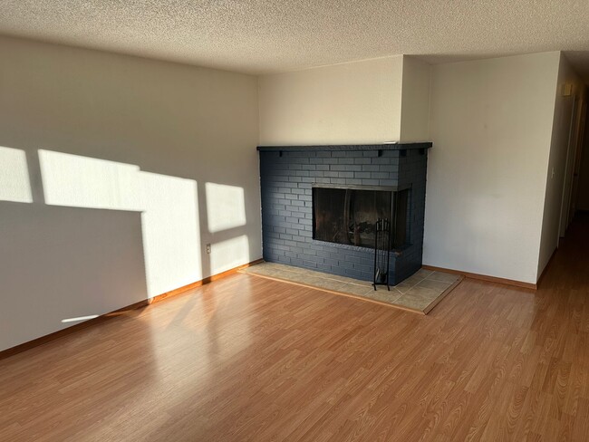 Building Photo - 3735 N Baltimore St