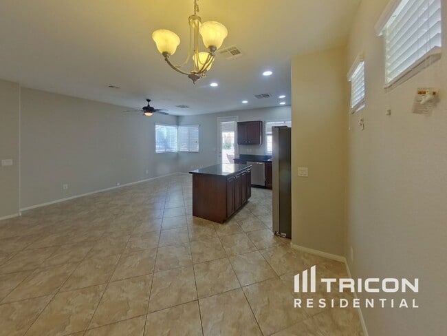 Building Photo - 3643 Sanwood St