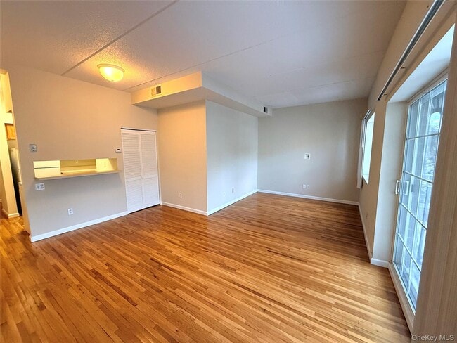 Building Photo - 70 Lime Kiln Rd