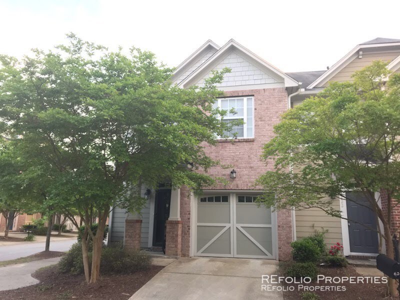 Primary Photo - 624 Baucom Grove Ct