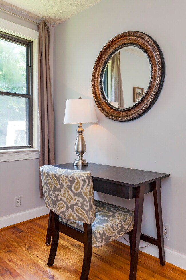 Foto del edificio - 3516 Golf St