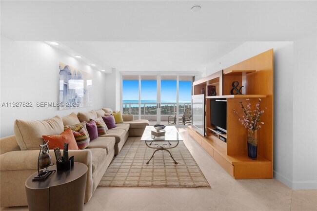 Foto del edificio - 21055 Yacht Club Dr