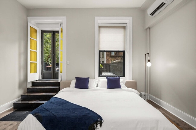 Building Photo - 179 Sullivan St