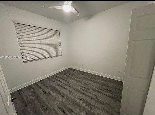 Building Photo - 2850 SW 119th Way