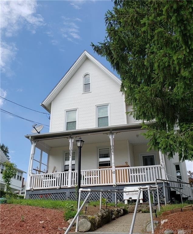 43 Mott St, Ansonia, CT 06401 Apartments in Ansonia, CT