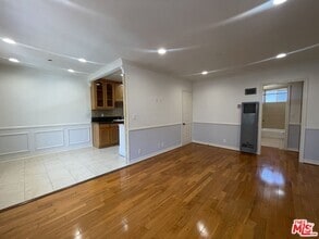 Building Photo - 1126 N Formosa Ave
