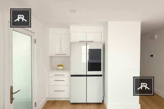 Foto del edificio - 3 bedroom in Belmont MA 02478
