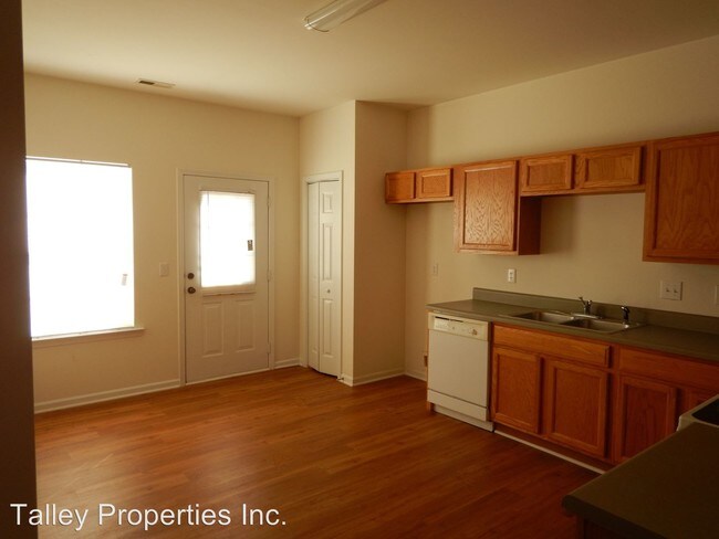 Building Photo - 7167 Somerset Springs Dr