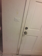 Building Photo - 1152 17th Ave N