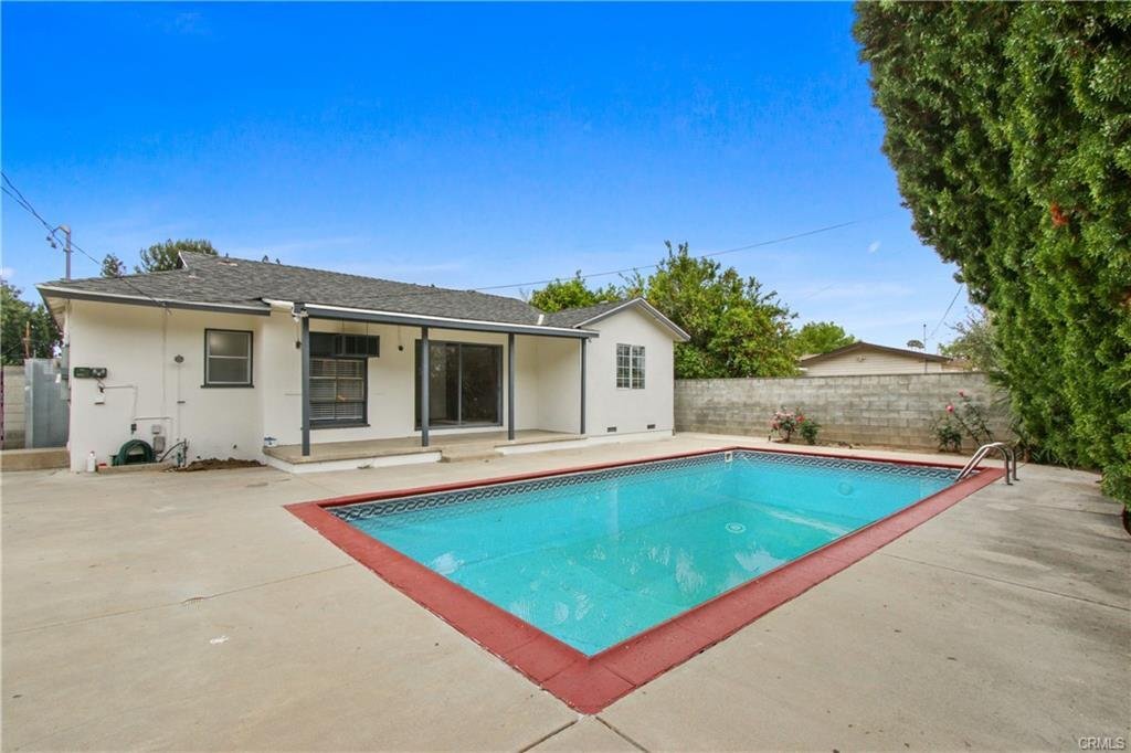 Foto principal - 6909 North Laramie Avenue, Los Angeles, CA...