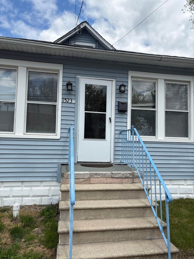 Building Photo - 1523 N Arkansas Ave
