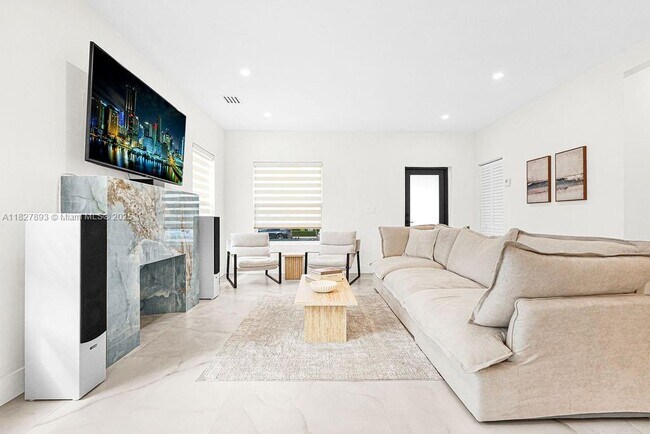 Foto del edificio - 84 NW 48th St