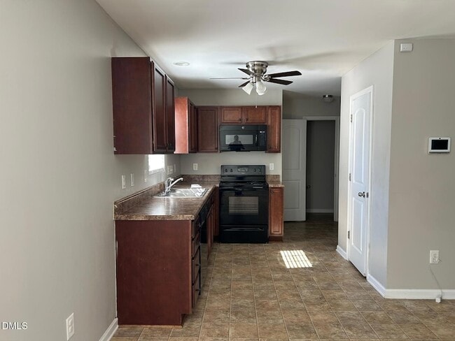 Building Photo - 1524 Ricochet Dr