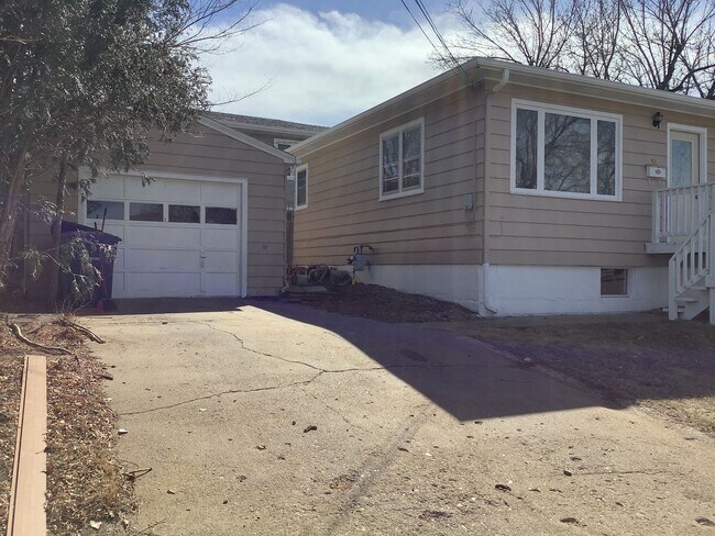Foto del edificio - Single Family Home