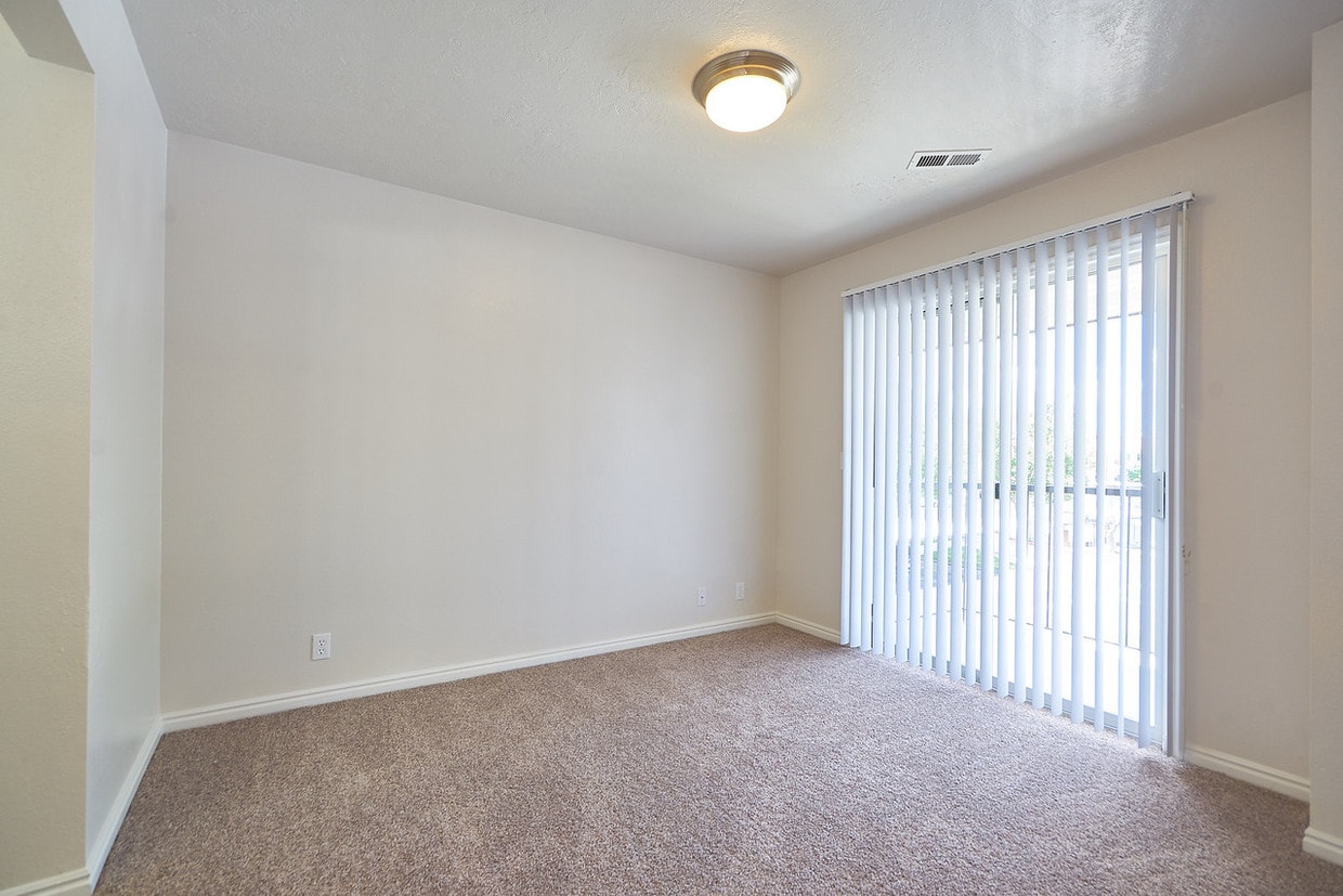 9300 S Redwood Rd