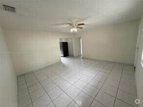 Building Photo - 2146 NW 18th Terrace