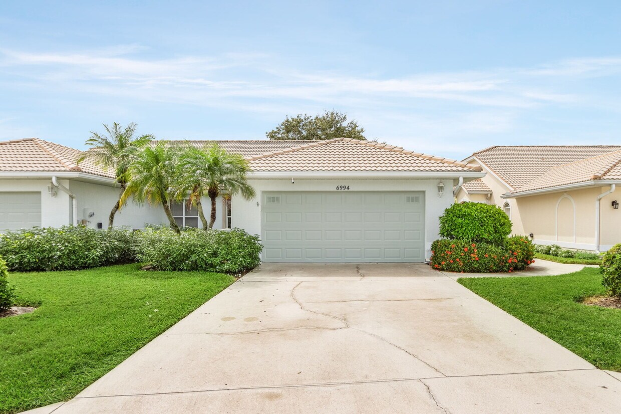 6994 Lone Oak Blvd, Naples, FL 34109 House Rental in Naples, FL