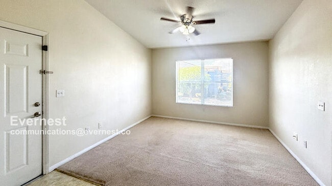 Building Photo - 6955 N Durango Dr