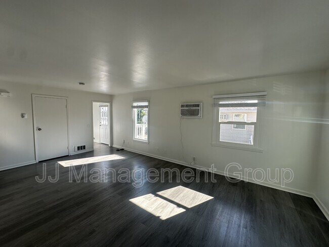 Foto del edificio - 1225 2nd St