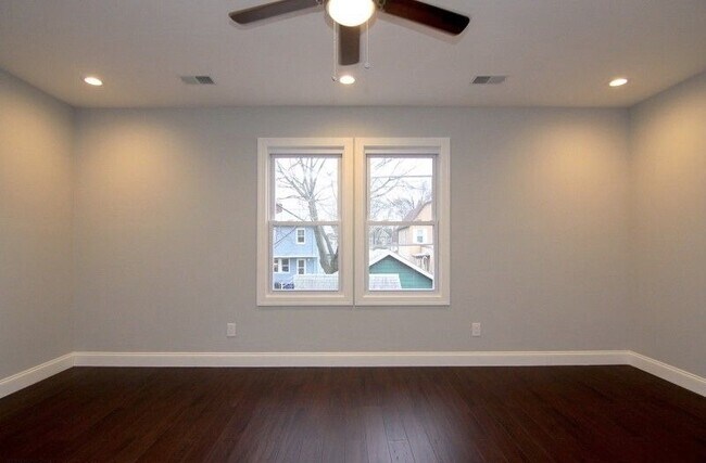 Foto del edificio - 96 Myrtle St