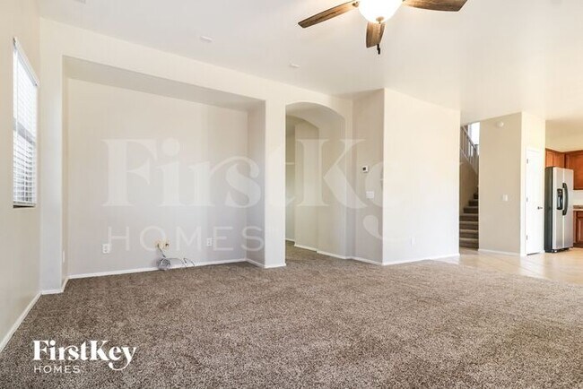 Building Photo - 14524 W Evans Dr