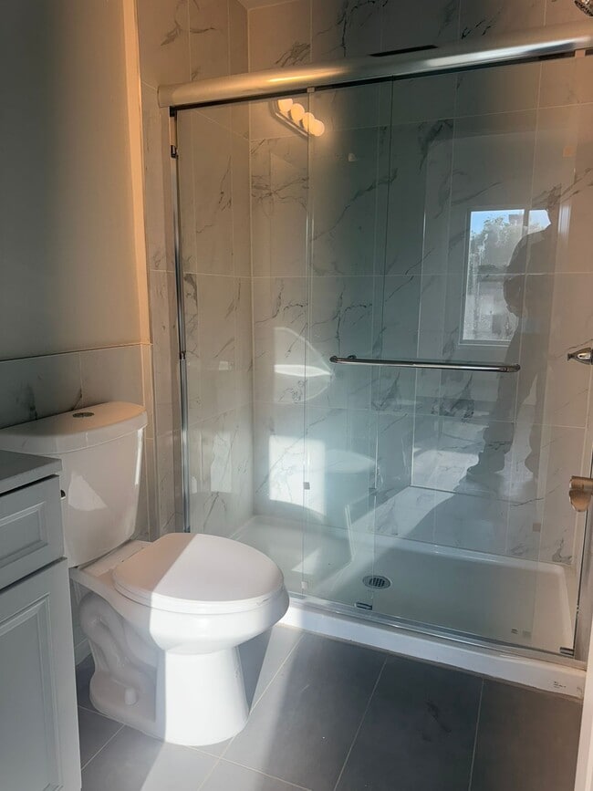 Foto del edificio - 22394 Salwan Pl